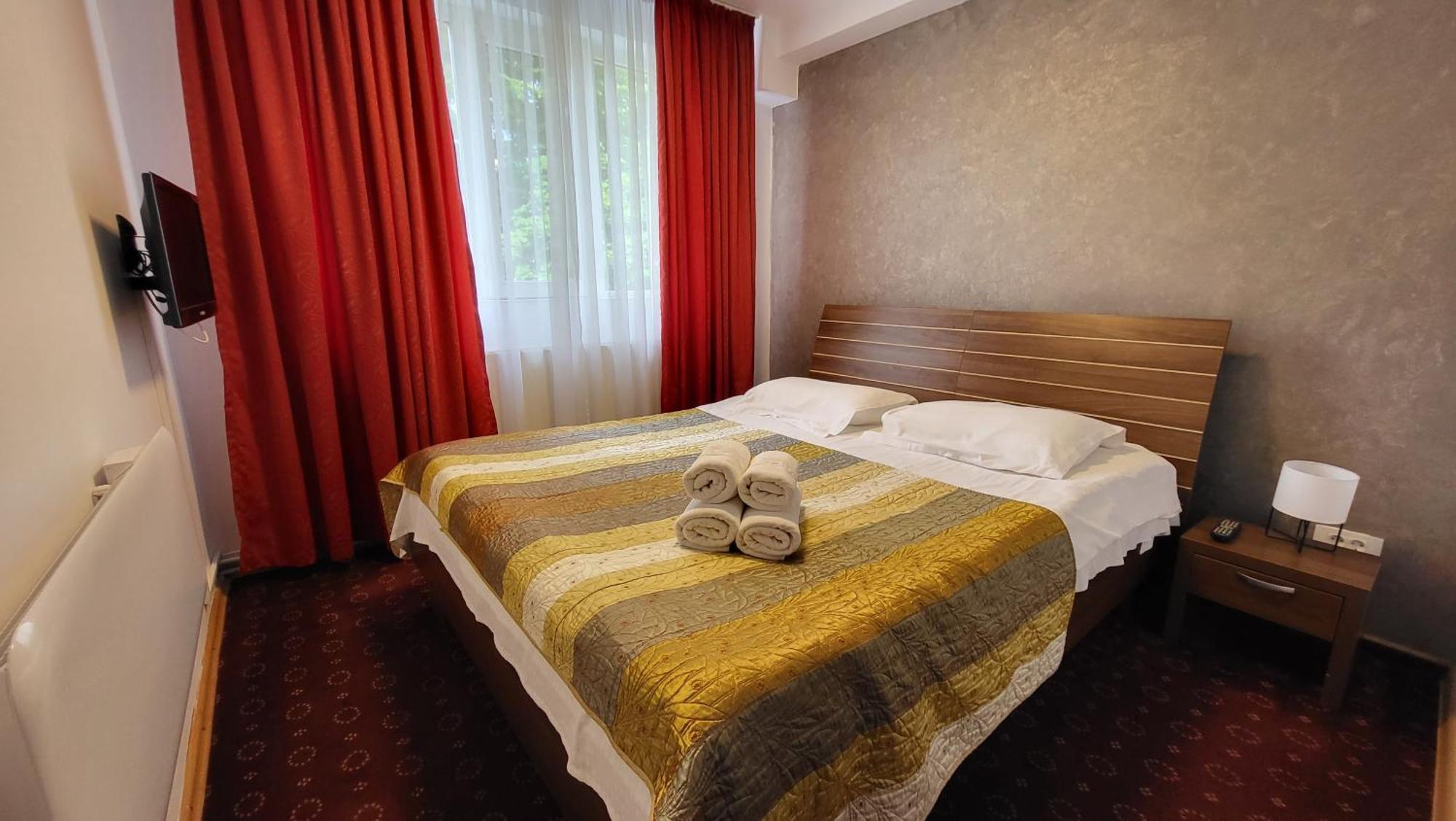 Aparthotel Boutique Global Braşov Exterior foto